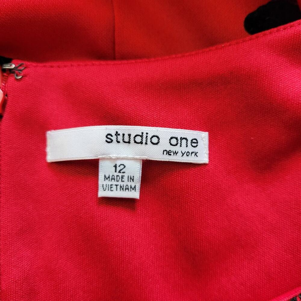 Studio One New York Womens Size 12 Red Black Rose Velvet Cocktail Wedding - Picture 9 of 14